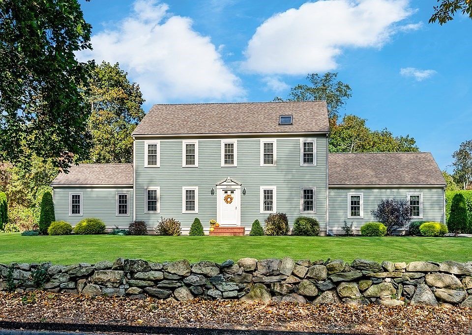 306 High St, Pembroke, MA 02359 Zillow