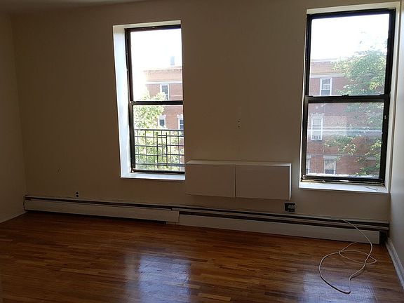 3rd image of 247 New York Ave #30