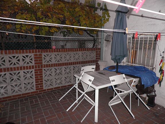 3rd image of 1554 Benson Ave