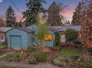 8047 SE Clay St, Portland, OR