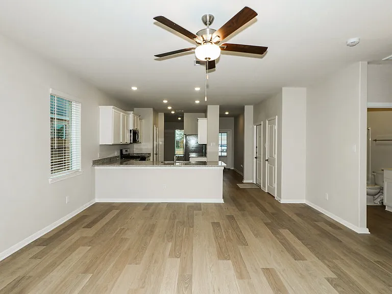 408 Mustang Trot Dr — Photo 5