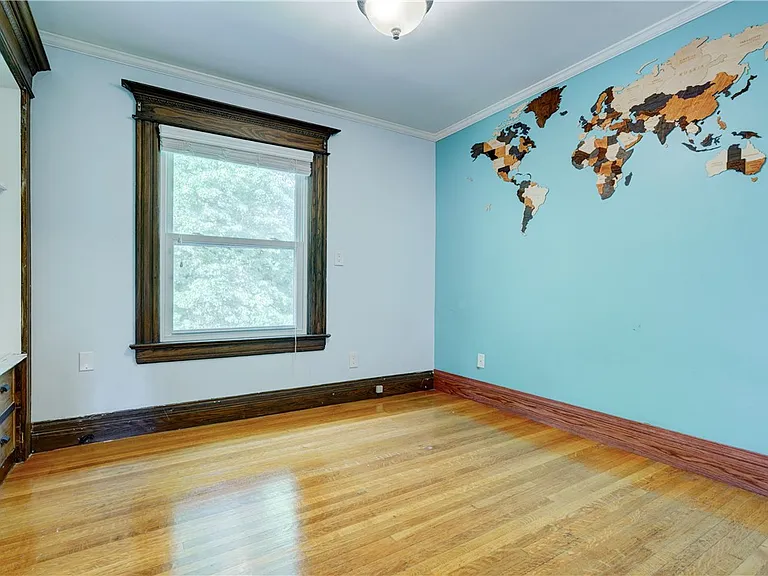 31 Birch Cres — Photo 27