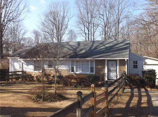 4706 Starmount Dr, Winston Salem, NC 27105