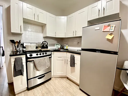 Rented by Corcoran | media 12