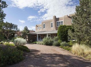 11 Soleado Ln, Santa Fe, NM 87508