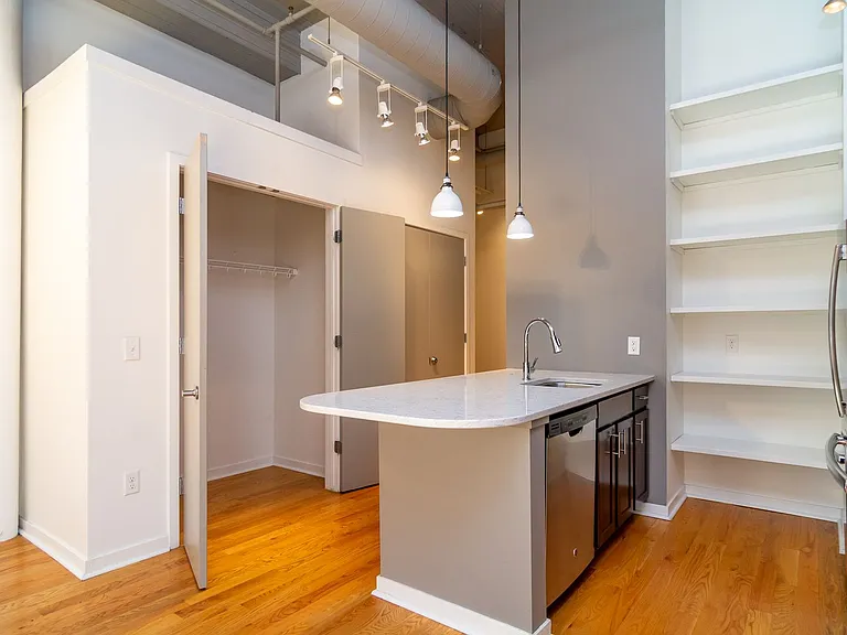 1213 Harney St — Photo 28