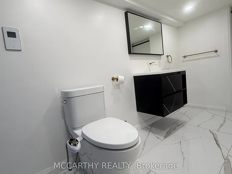 124 Johnson Dr — Photo 41