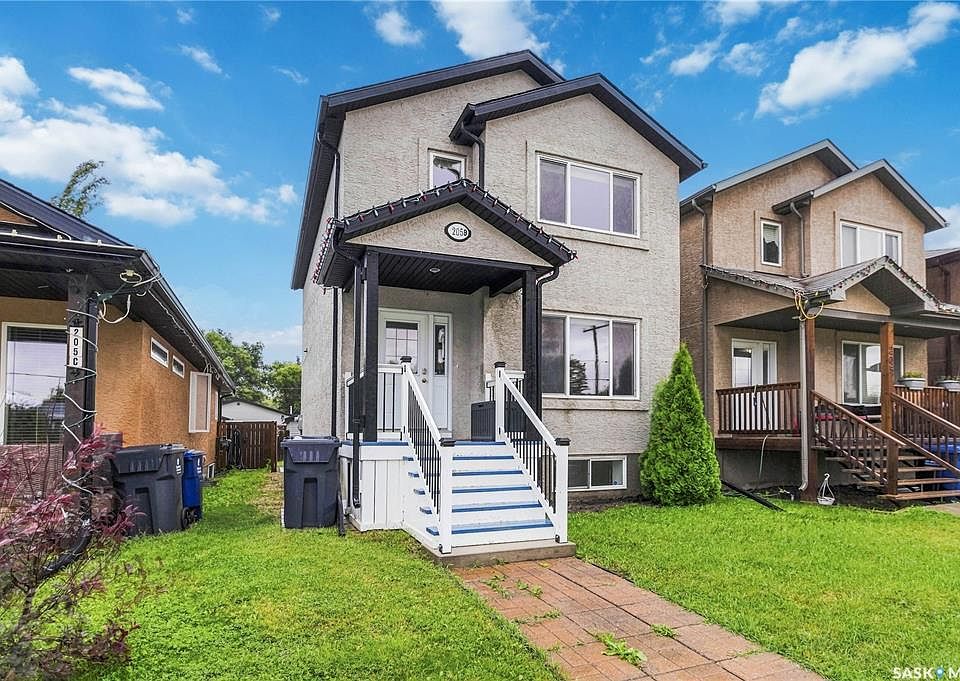 1st image of 205B 3rd AVENUE