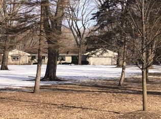 40W842 Old Lafox Rd, St Charles, IL 60175