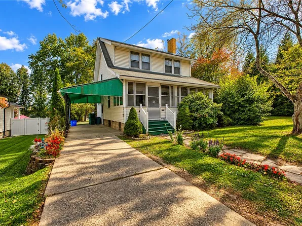 1526 Philadelphia St, Indiana, PA 15701