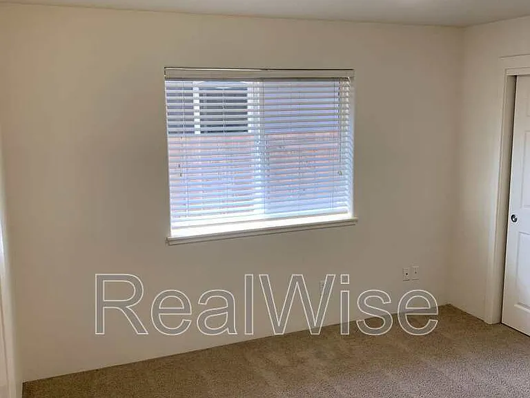 1188 SW Derek Ln — Photo 11