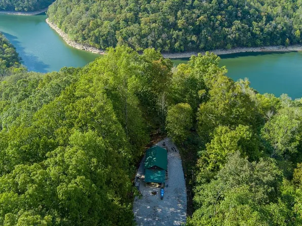 10035 Water Plant Rd, Baxter, TN 38544