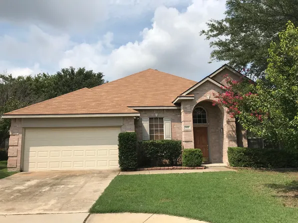 8475 Muirwood Trl, Fort Worth, TX 76137