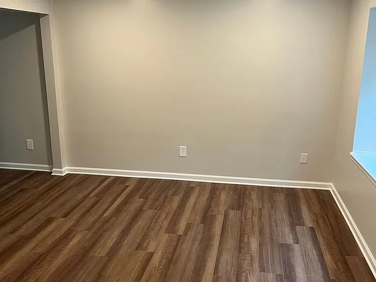 1170 Pine Haven Ct — Photo 2