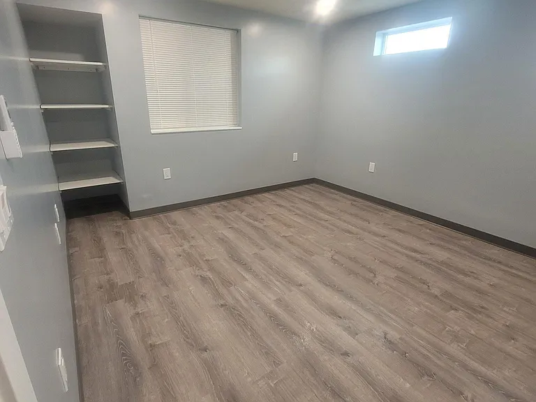 Bedroom 1 Built-in Shelves