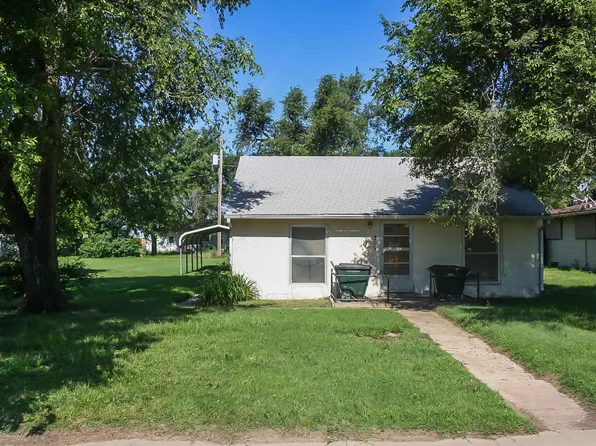 309 Gardner St, Pratt, KS 67124