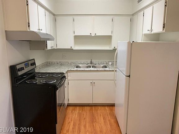 4th image of 555 N Royal Crest Cir #25