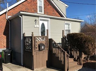 46 Lantana Way, Laurence Harbor, NJ 08879