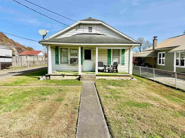 89 Roby St, West Portsmouth, OH 45663