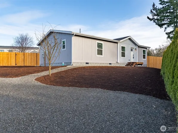 8416 Donald Way, Blaine, WA 98230