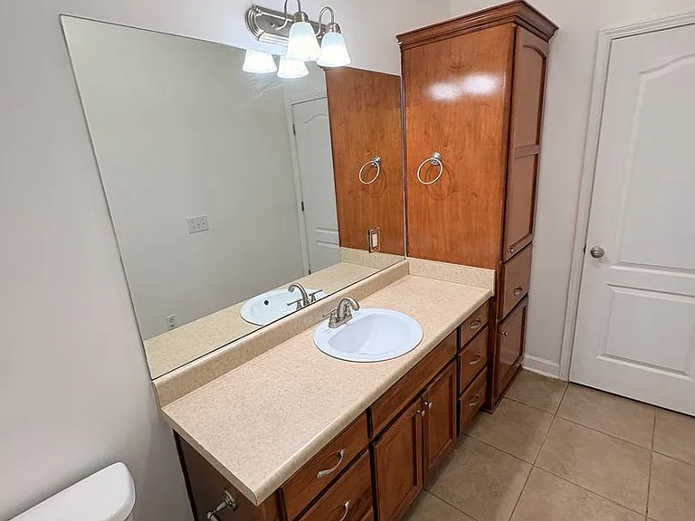 102 Timber Hill Ct — Photo 14