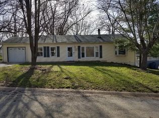 4325 Rozier Dr, Saint Louis, MO 63134