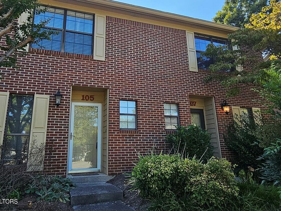 1st image of 105 Lansdowne Dr