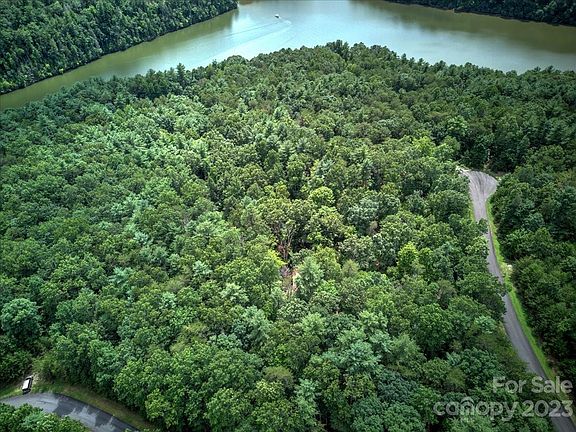 3rd image of 32 Black Forest Dr #32