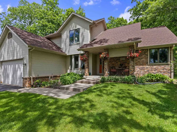 1503 Pier Dr, Davis, IL 61019