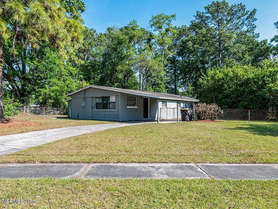 1st image of 7953 Guerad Dr N