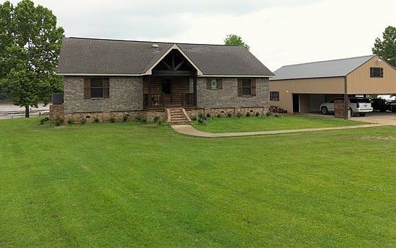 3rd image of 272 Lucy Belle Dr