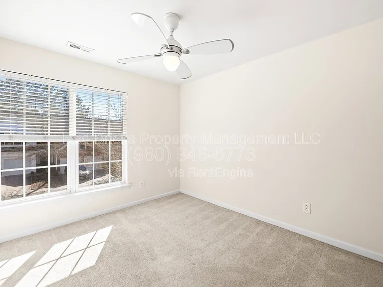 8911 Kirkley View Ct — Photo 19