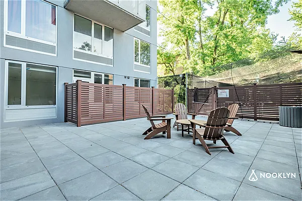 Rented by Nooklyn NYC LLC | media 54