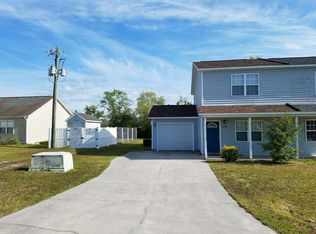 118 Charlton Rd, Hubert, NC 28539