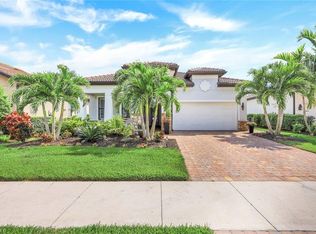 9396 Whooping Crane Way, Naples, FL 34120