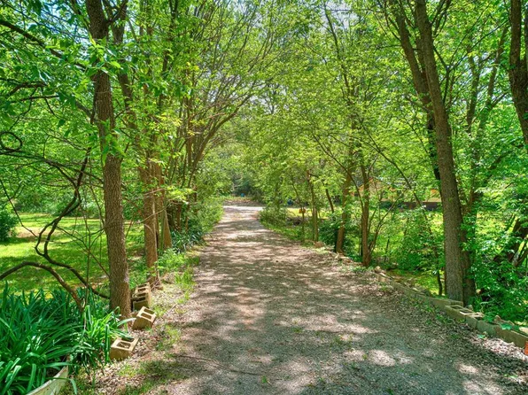 1104 Linden Ln, Noble, OK 73068