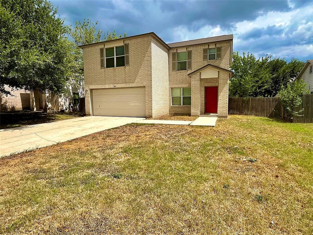 4 bed, 3.5 bath, 2972 sqft, $1,950 — Photo 1