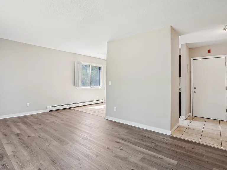 Park West Apartments, LLC — Photo 17