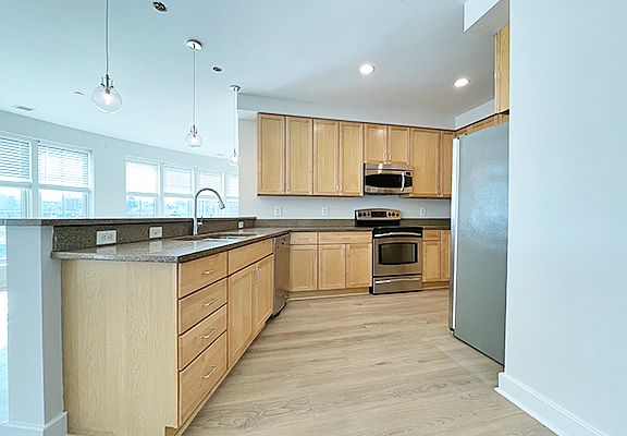 2nd image of 26 New Derby St Unit 301