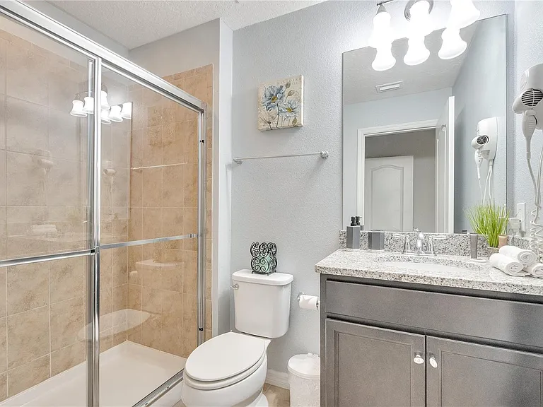 8827 Geneve Ct — Photo 43