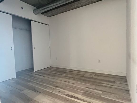 5th image of 490 2nd Ave N #503