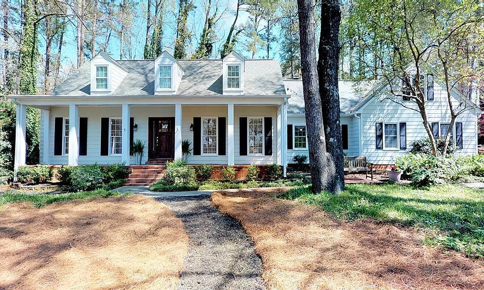 1st image of 315 Habersham Cir
