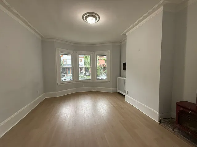 33 Duer Pl #1 — Photo 16
