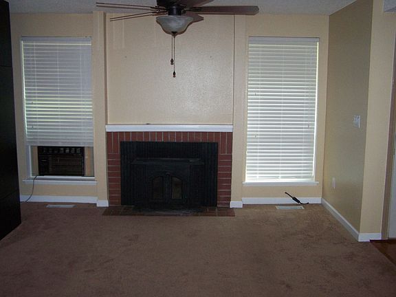 2nd image of 2684 Grand Fir Pl SE