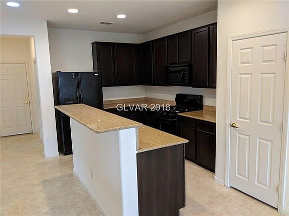 5th image of 9159 Sheffield Garden Ave
