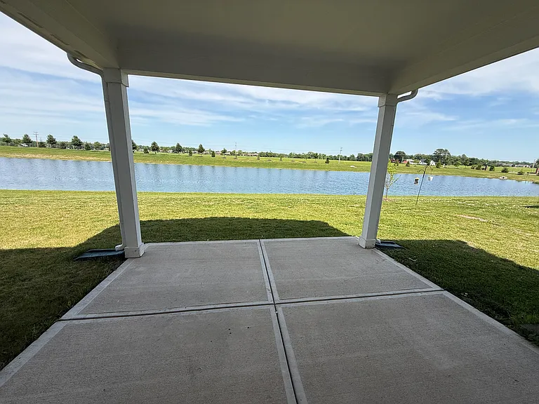 577 Freedom Dr — Photo 37