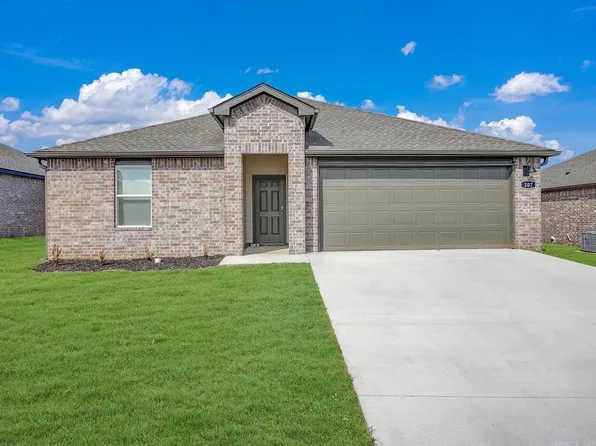 107 E Sunbelt Ct, Mayflower, AR 72106