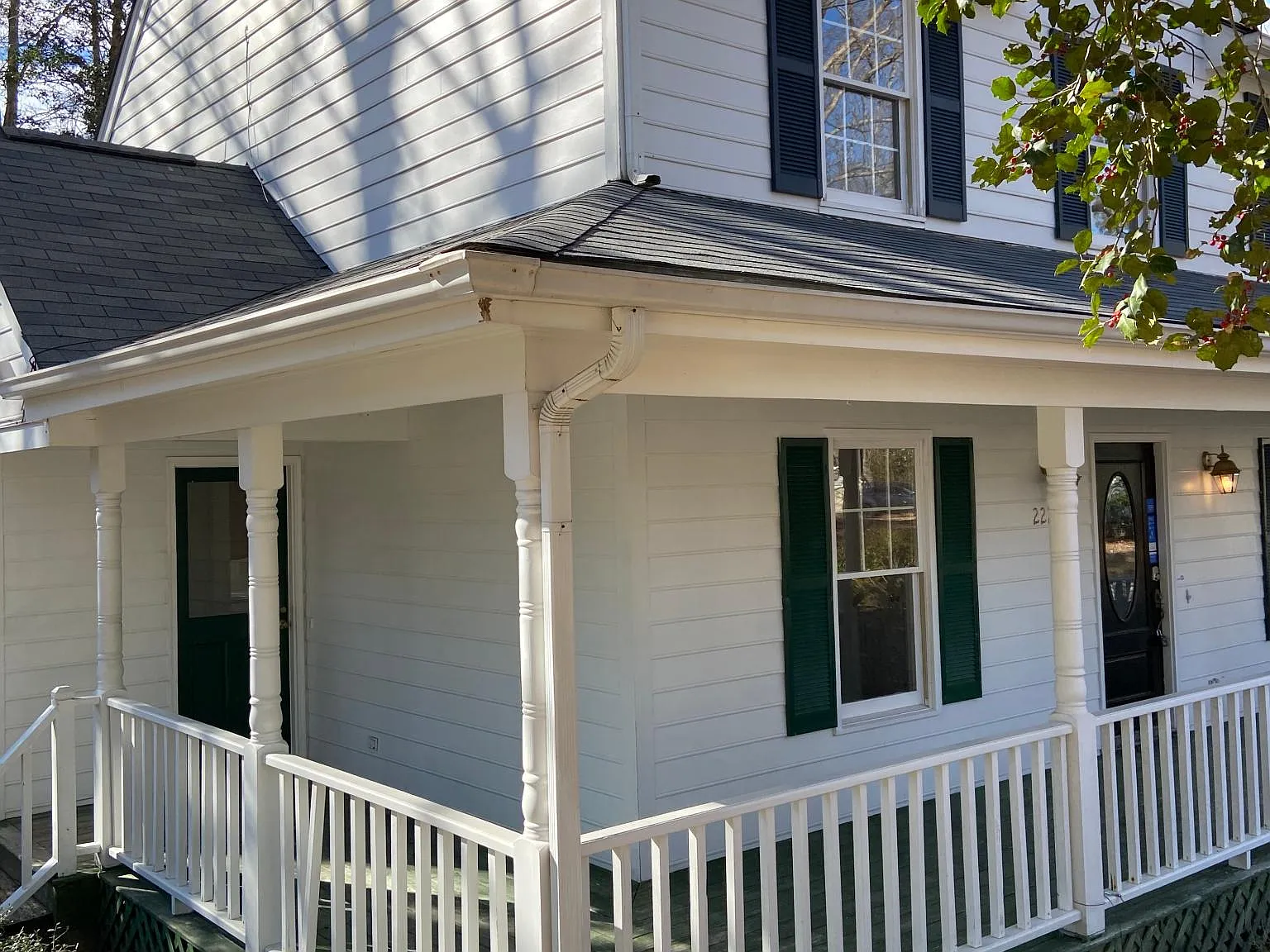 3 bed, 2.5 bath, 1596 sqft, $2,250 — Photo 2