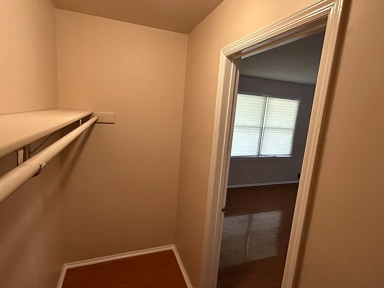 Walk-in closet