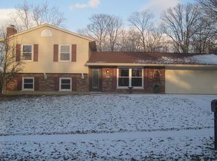 2834 Hocking Dr, Cincinnati, OH 45233